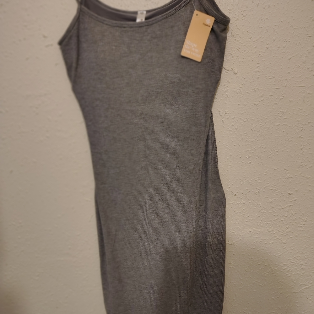 Chic Gray Sleeveless Midi Dress